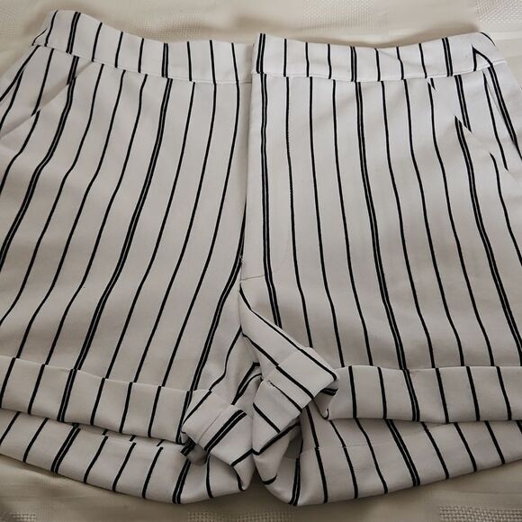 Striped Black and White Women's Shorts - Picture 15 of 16